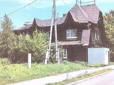 Власти Барнаула хотят отдать в частные руки знаменитый дом-памятник