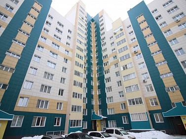 Высотку проблемного барнаульского застройщика признали опасной для жизни